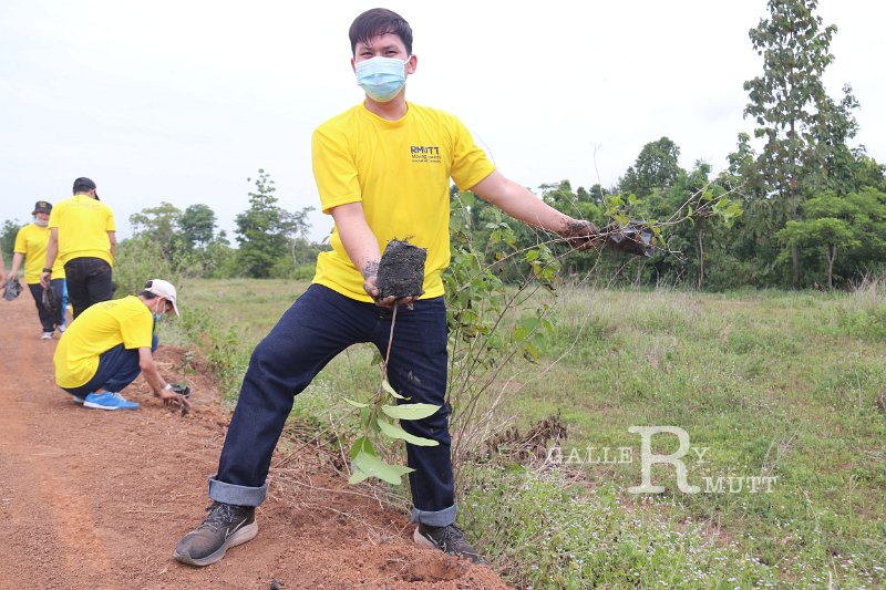 20210526-Tree planting dayt-049.jpg
